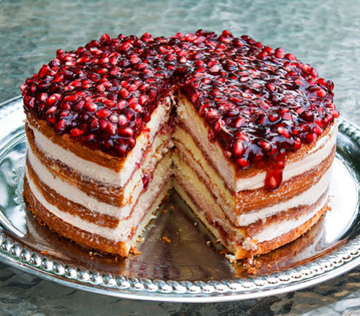 NAKED CAKE DE FRUTAS VERMELHAS
